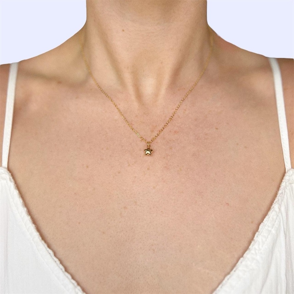 Gold Chunky Star Pendant Necklace